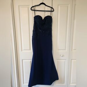 Special occasion woman dress